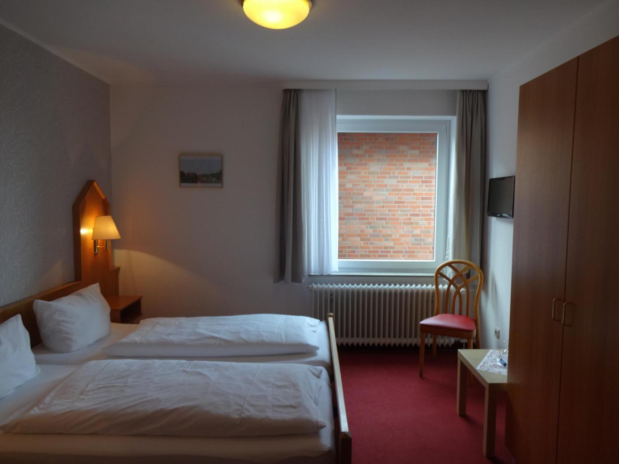 Hotel An'T Yachthaven à Harlesiel Chambre photo